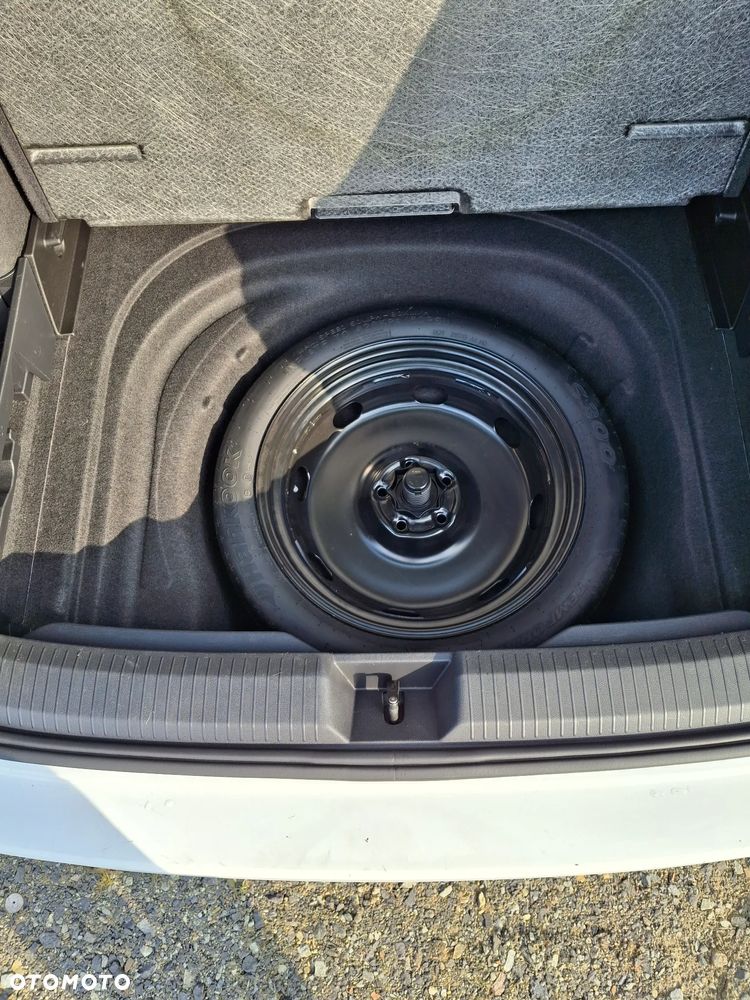 Volkswagen Golf 2.0 TDI Life - 10