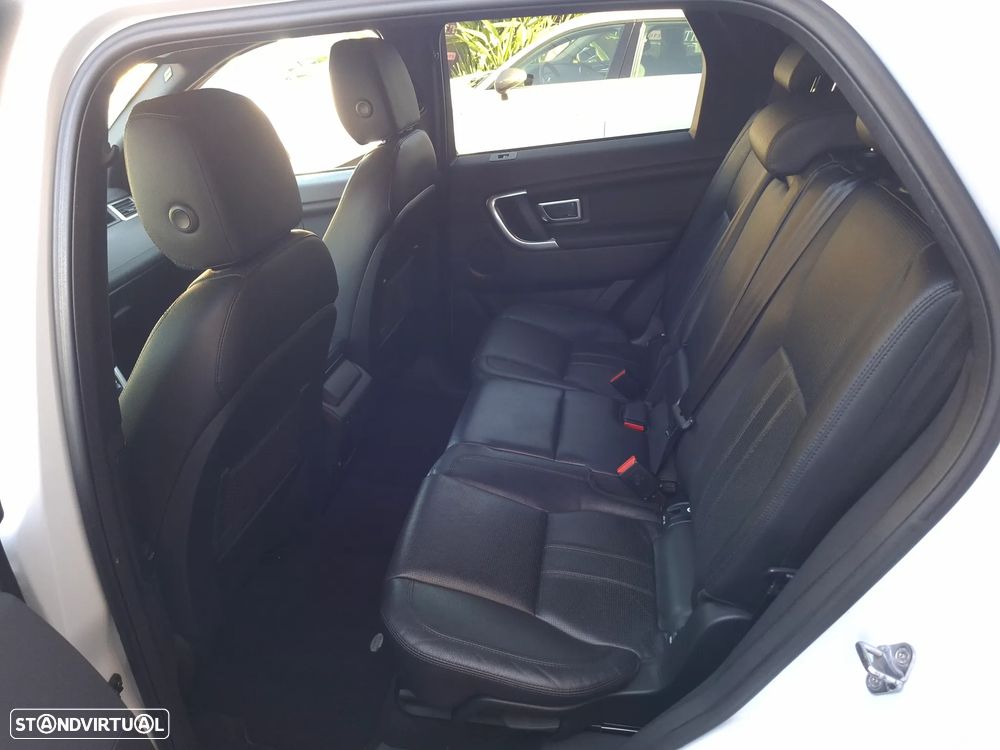 Land Rover Discovery Sport TD4 HSE Luxury - 19