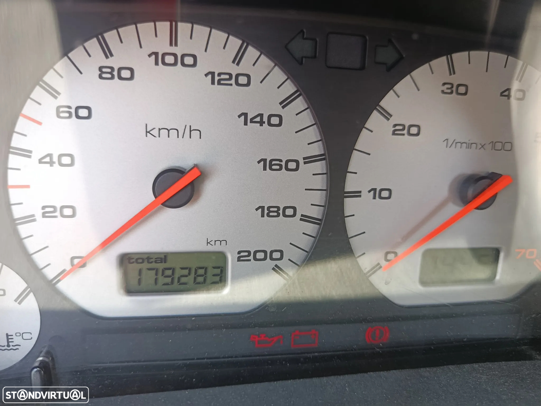 VW Polo 1.0 GL - 9
