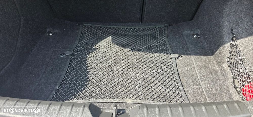 BMW 118 d Aut. Sport Line - 14