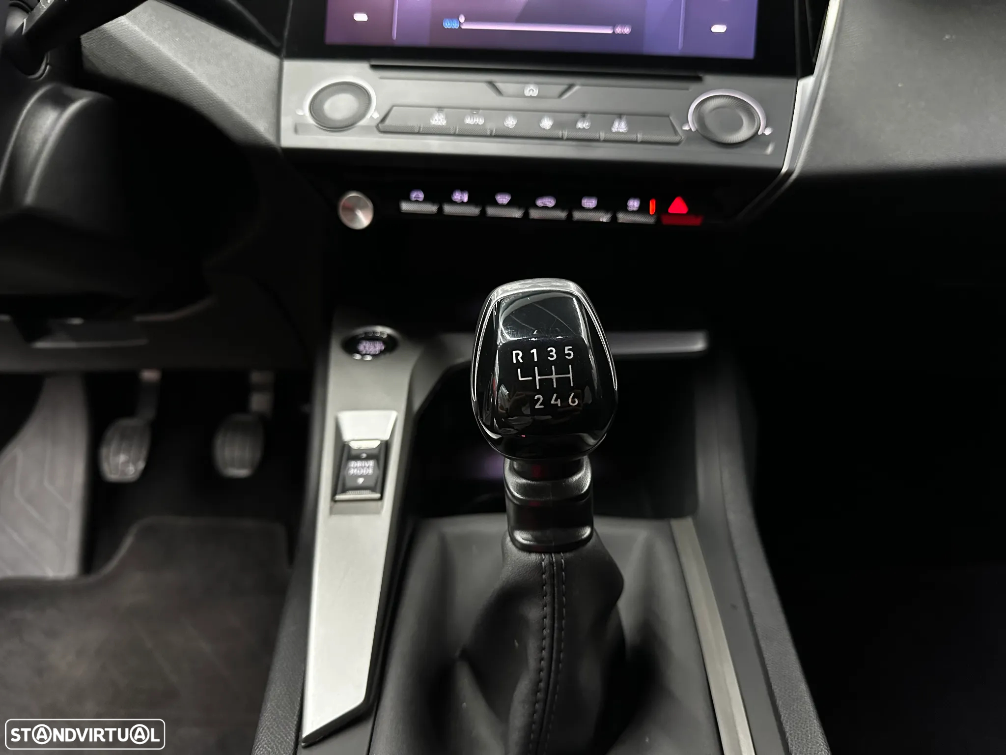 Peugeot 308 1.2 PureTech Active Pack - 26