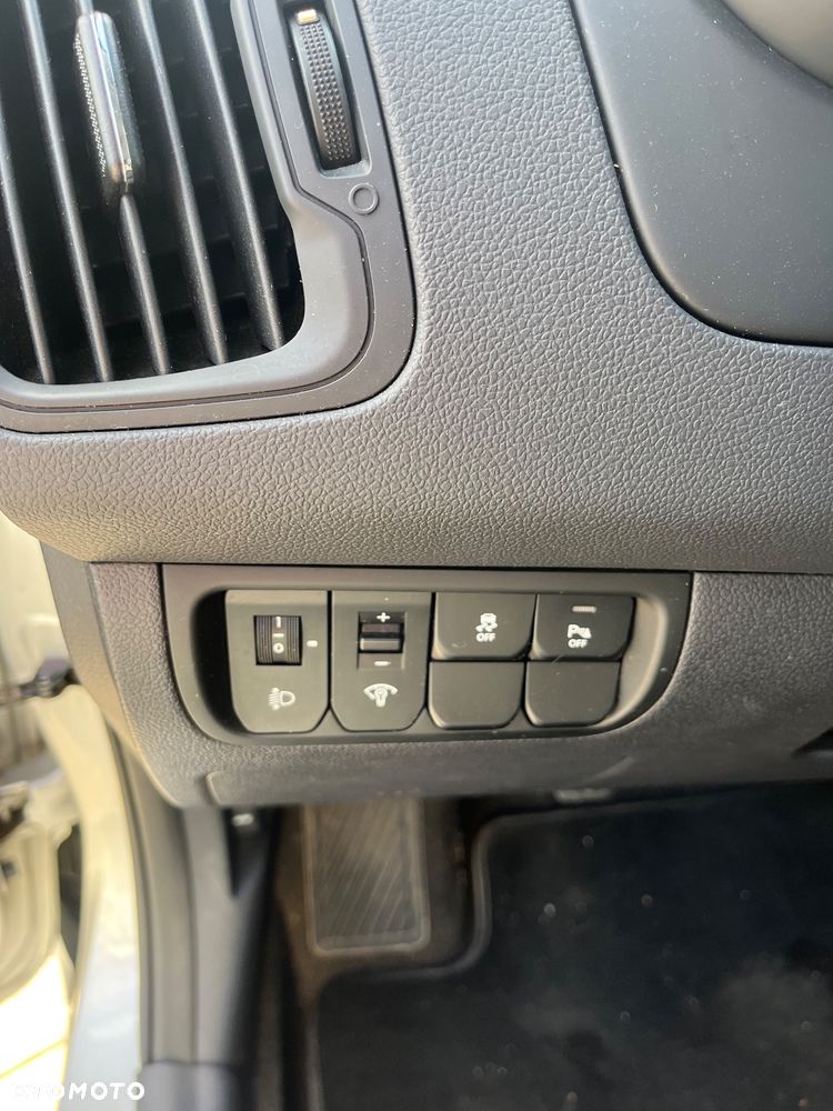 Kia Rio 1.2 Edition 7 - 23