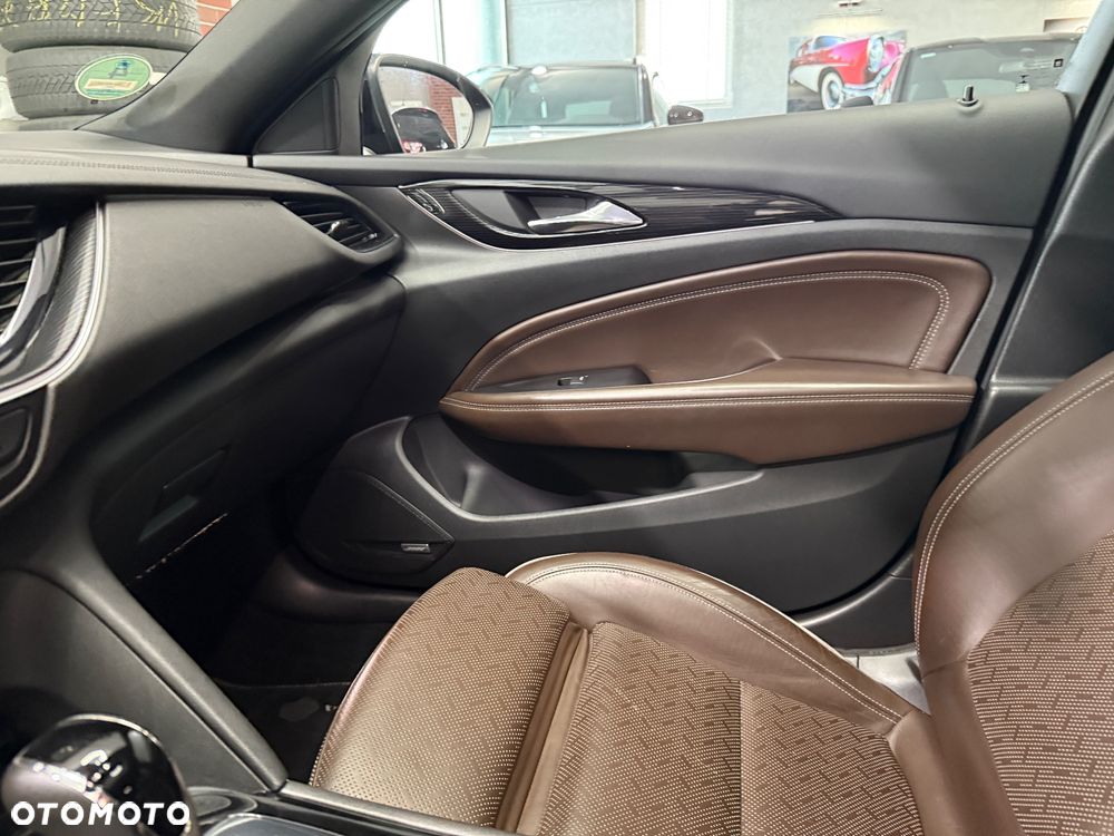 Opel Insignia 2.0 CDTI 4x4 Innovation S&S - 30