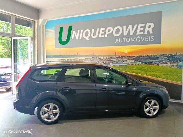 Ford Focus SW 1.4 16V Trend - 4