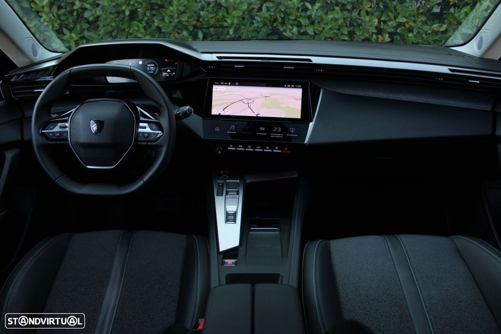 Peugeot 308 1.6 Hybrid Allure Pack e-EAT8 - 3