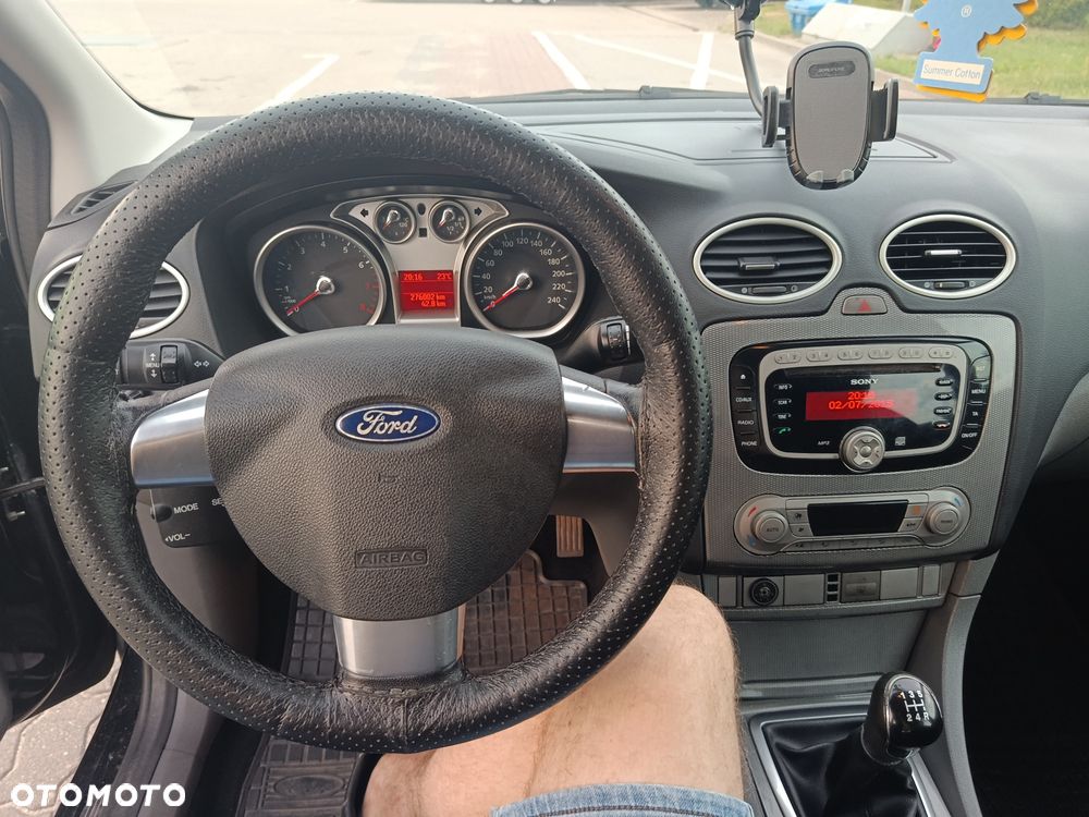 Ford Focus - 8