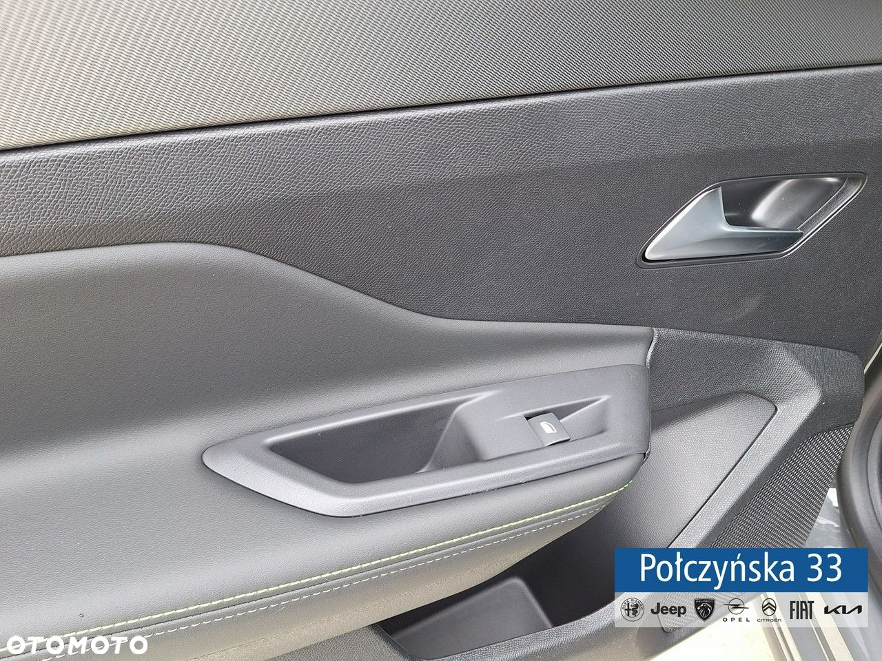 Peugeot 408 - 22