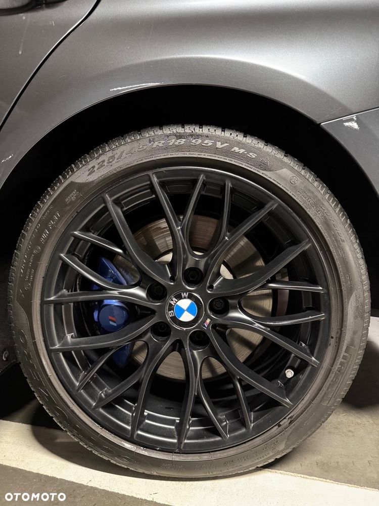 BMW Seria 3 320d xDrive M Sport - 8