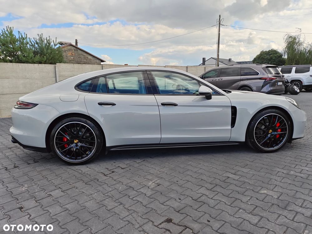 Porsche Panamera GTS - 6