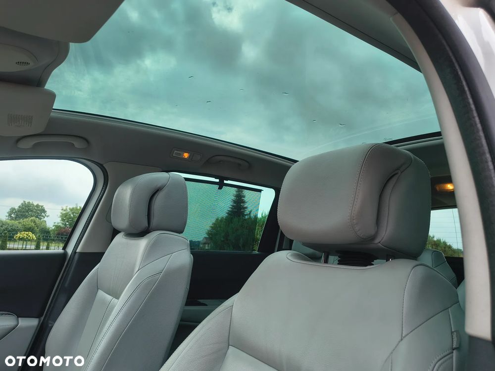Peugeot 5008 HDI 160 Automatik Active - 12