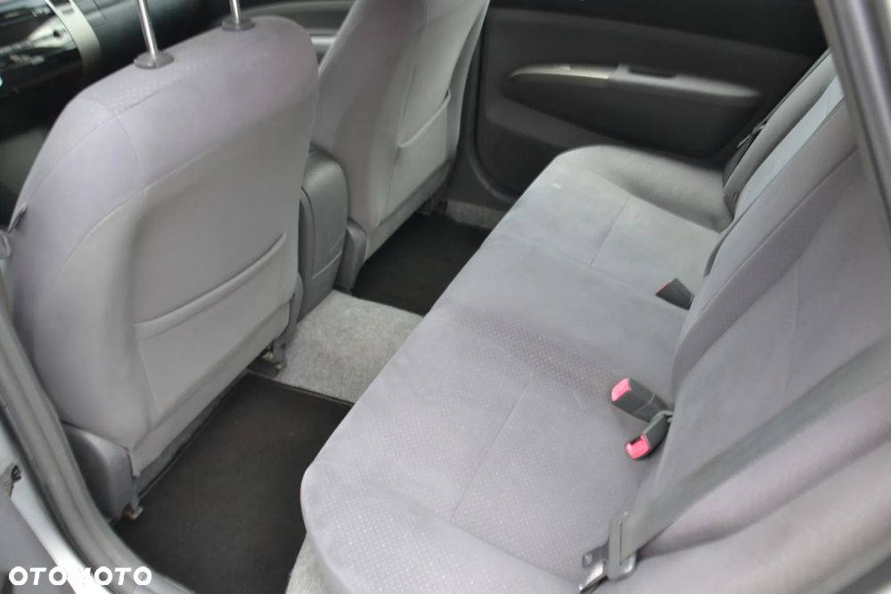 Toyota Prius 1.5 VVT-i Sol (nav) - 9