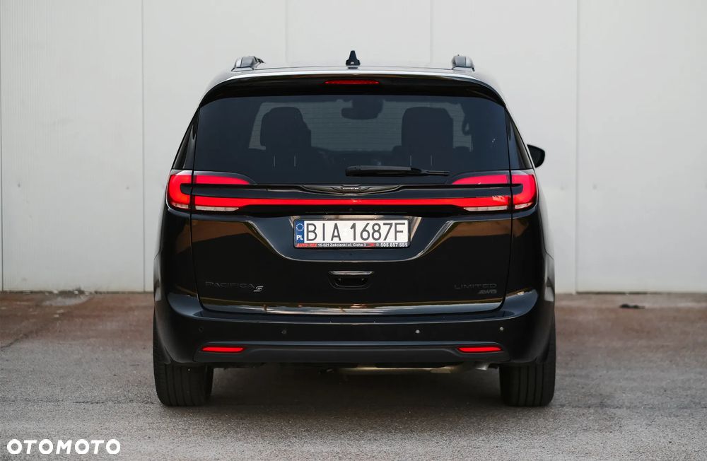 Chrysler Pacifica - 7