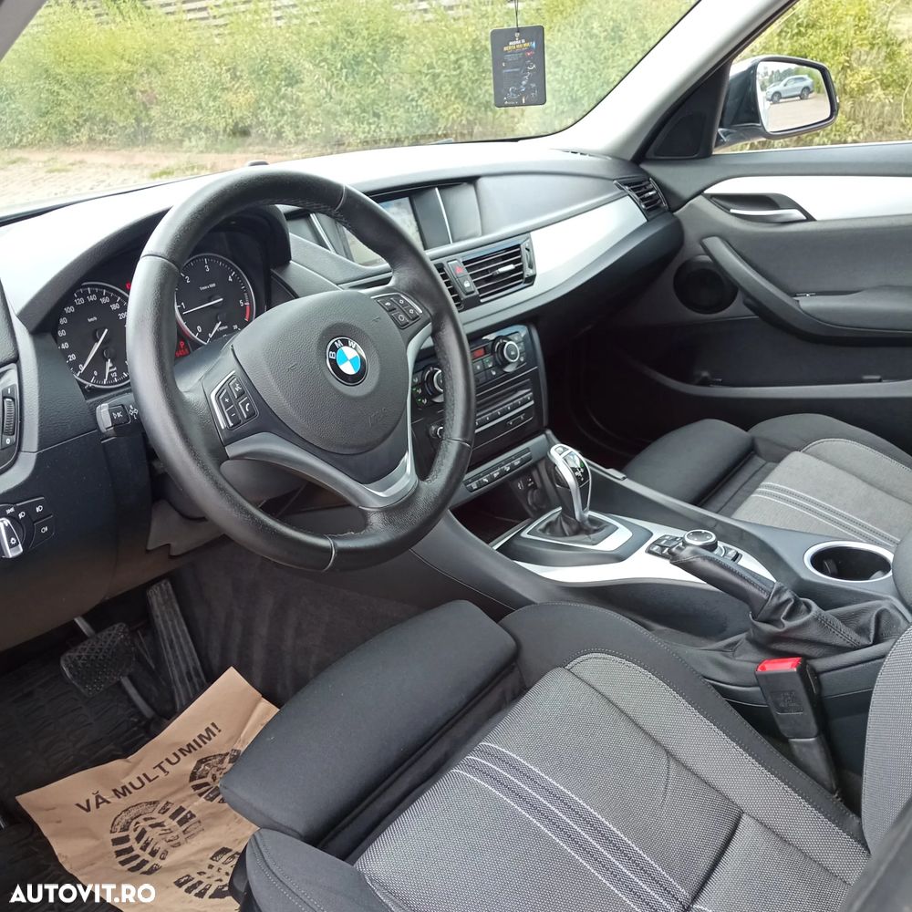 BMW X1 xDrive18d Aut. Sport Line - 10