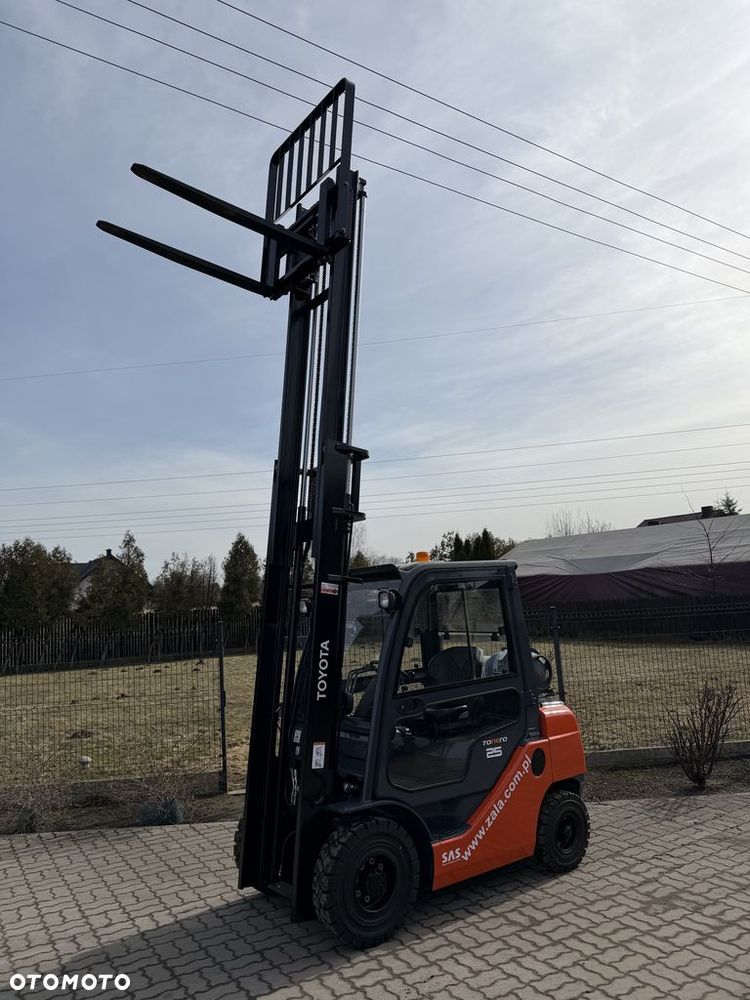 Toyota 02-8FGF25 - 9