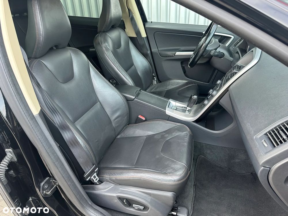 Volvo XC 60 - 28