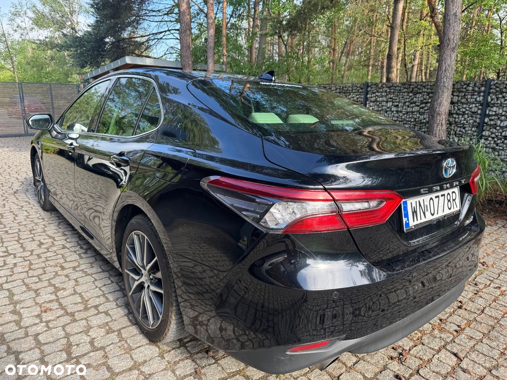 Toyota Camry 2.5 Hybrid Executive CVT - 10