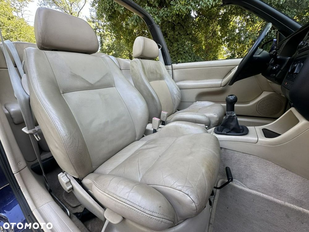 Volkswagen Golf - 12