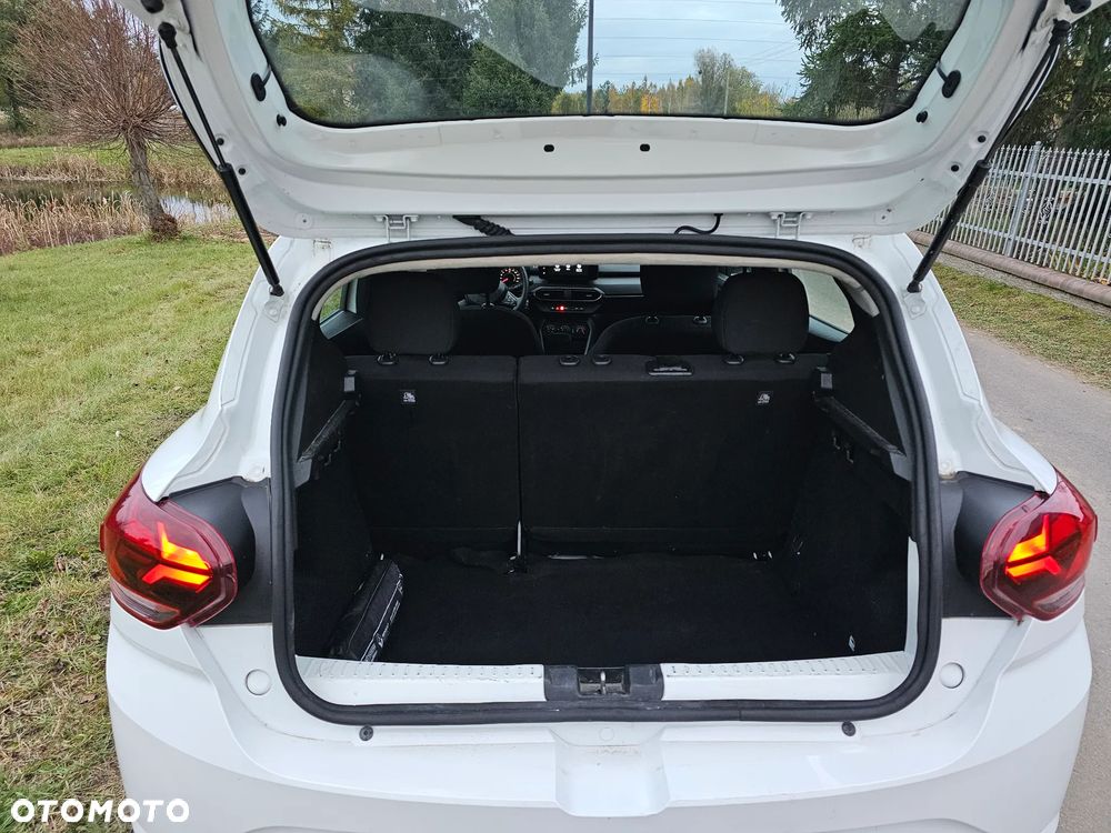 Dacia Sandero 1.0 TCe Laureate S&S - 13