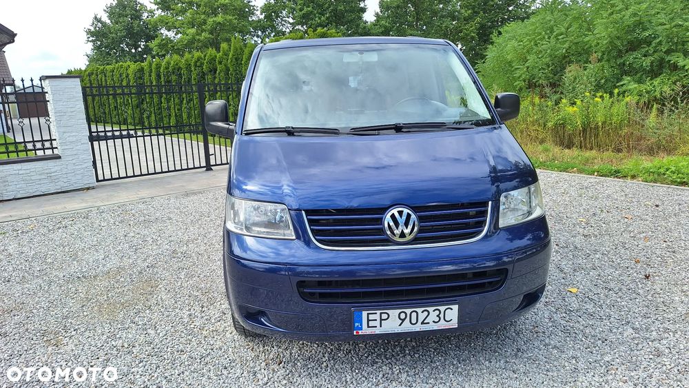 Volkswagen Transporter - 2
