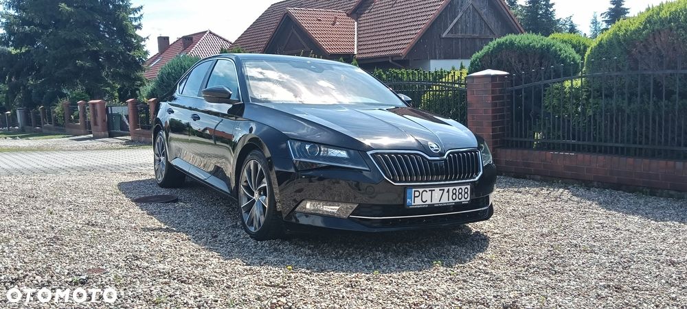 Skoda Superb 2.0 TDI 4x4 L&K DSG - 10