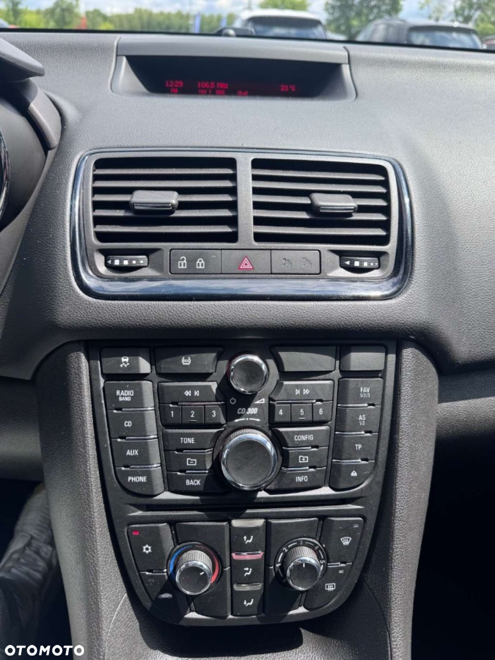 Opel Meriva - 22
