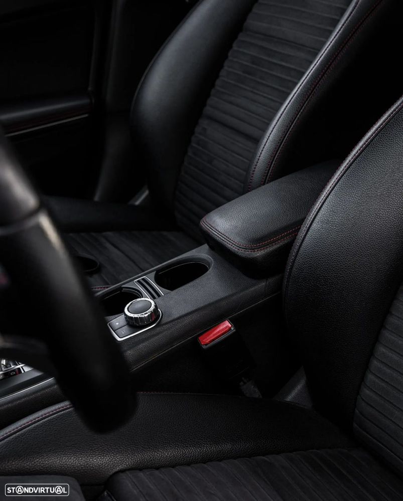 Mercedes-Benz CLA 45 AMG - 27