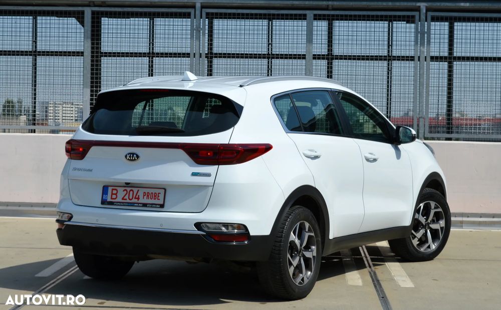 Kia Sportage 1.6 DSL MHEV 7DCT HP 4x2 Style - 3