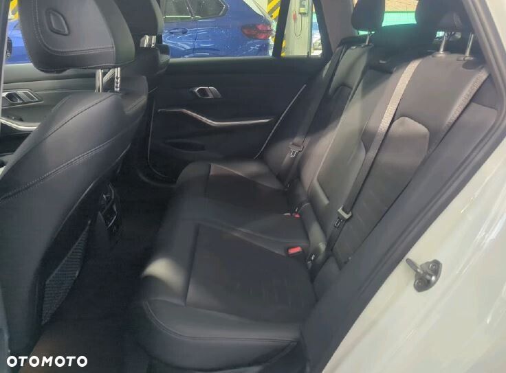 BMW Seria 3 - 7