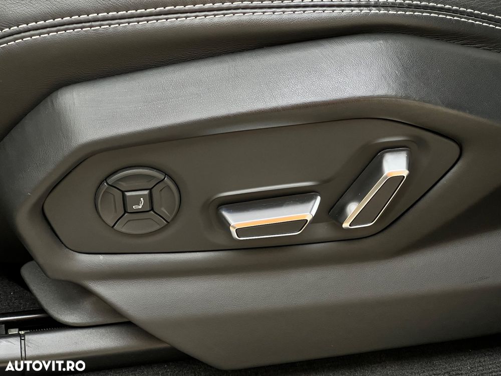 Lamborghini URUS Standard - 19