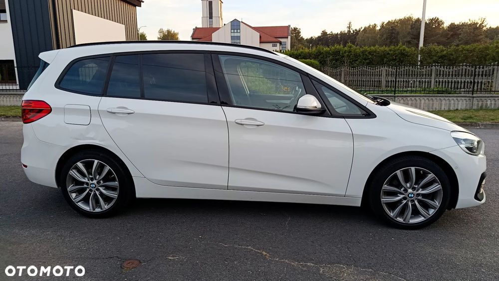 BMW Seria 2 220d xDrive Sport-Aut - 33