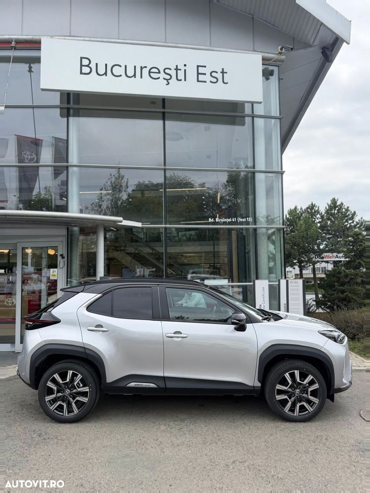 Toyota Yaris Cross 1.5 VVT-i HSD 130 4x2 HEV Exclusive - 1