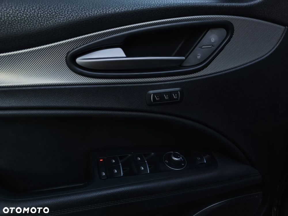 Alfa Romeo Stelvio 2.2 16V AT8 Q4 Super - 25