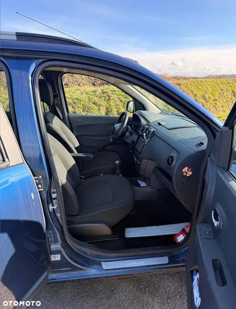 Dacia Lodgy 1.6 SCe Laureate S&S - 4