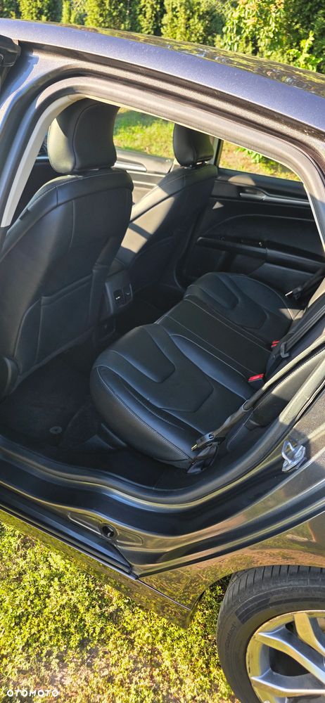 Ford Mondeo 2.0 Hybrid Titanium - 6