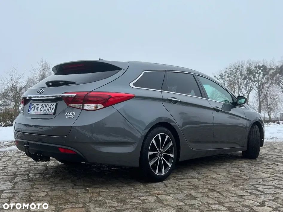 Hyundai i40 Kombi blue 1.7 CRDi DCT Premium - 13