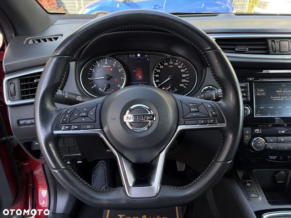 Nissan Qashqai 1.3 DIG-T Tekna+ - 23