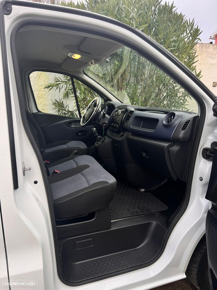 Opel Vivaro 1.6CDTI longa - 13