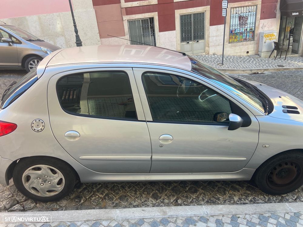 Peugeot 206+ 1.1 Trendy - 4