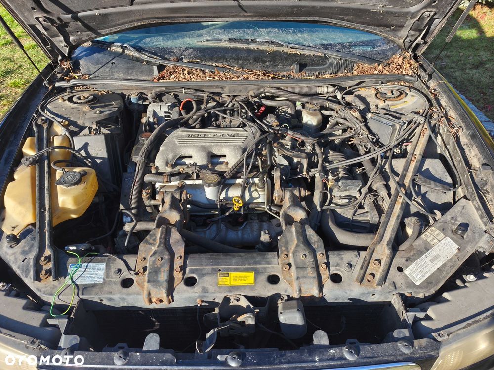 Buick Century - 8