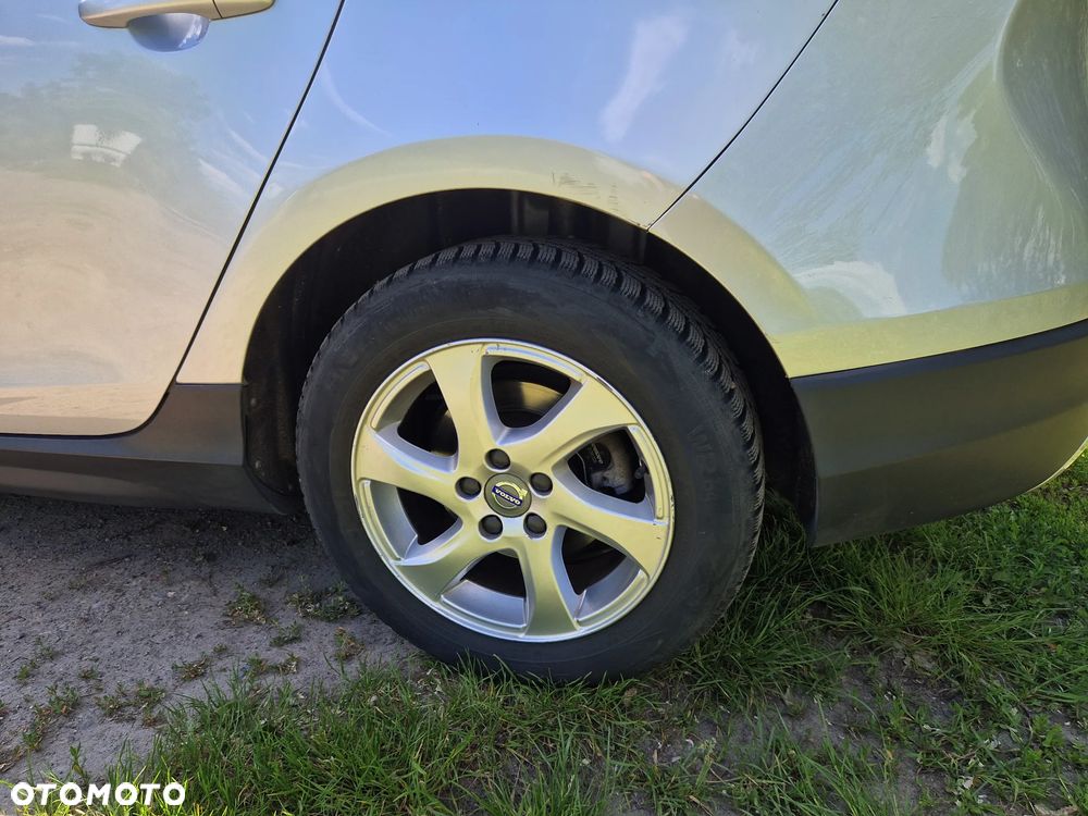 Volvo V40 D2 Drive-E Momentum - 11