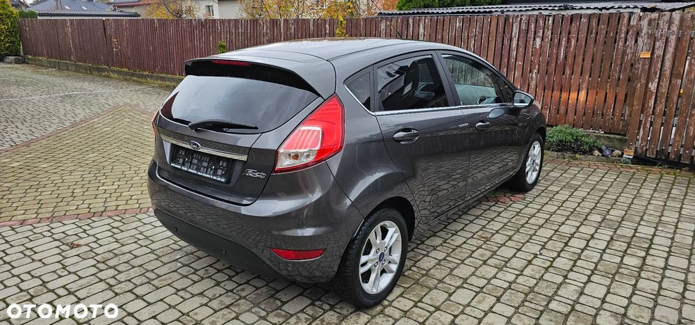 Ford Fiesta - 4