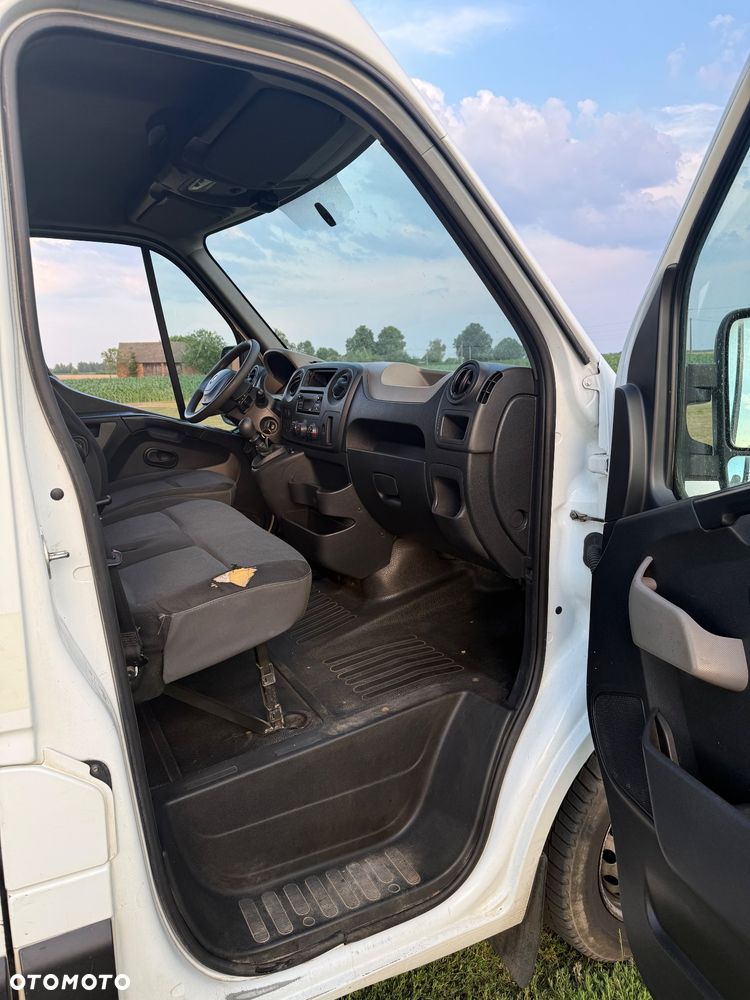 Renault Master - 15