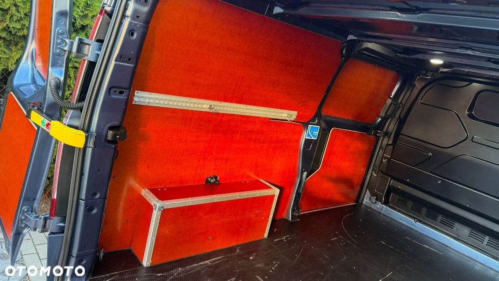Ford Transit Custom - 33