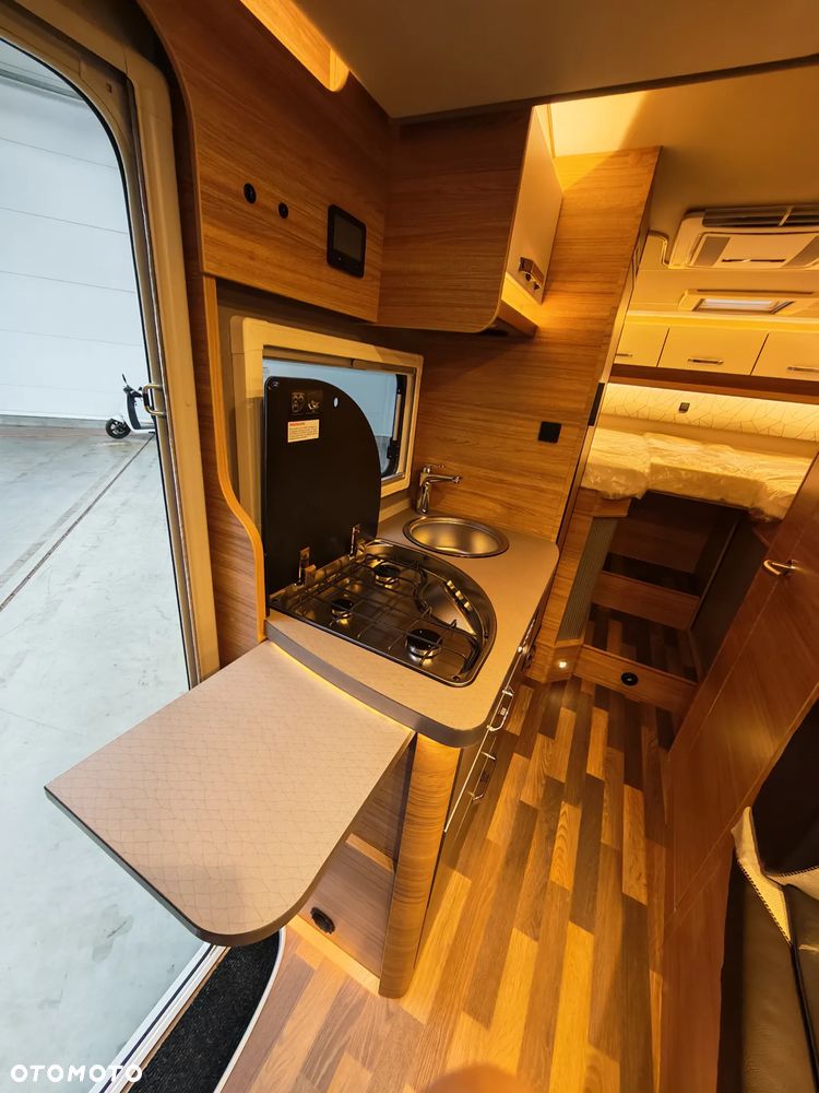 Weinsberg Cara Compact Suite 640 MEG - 8