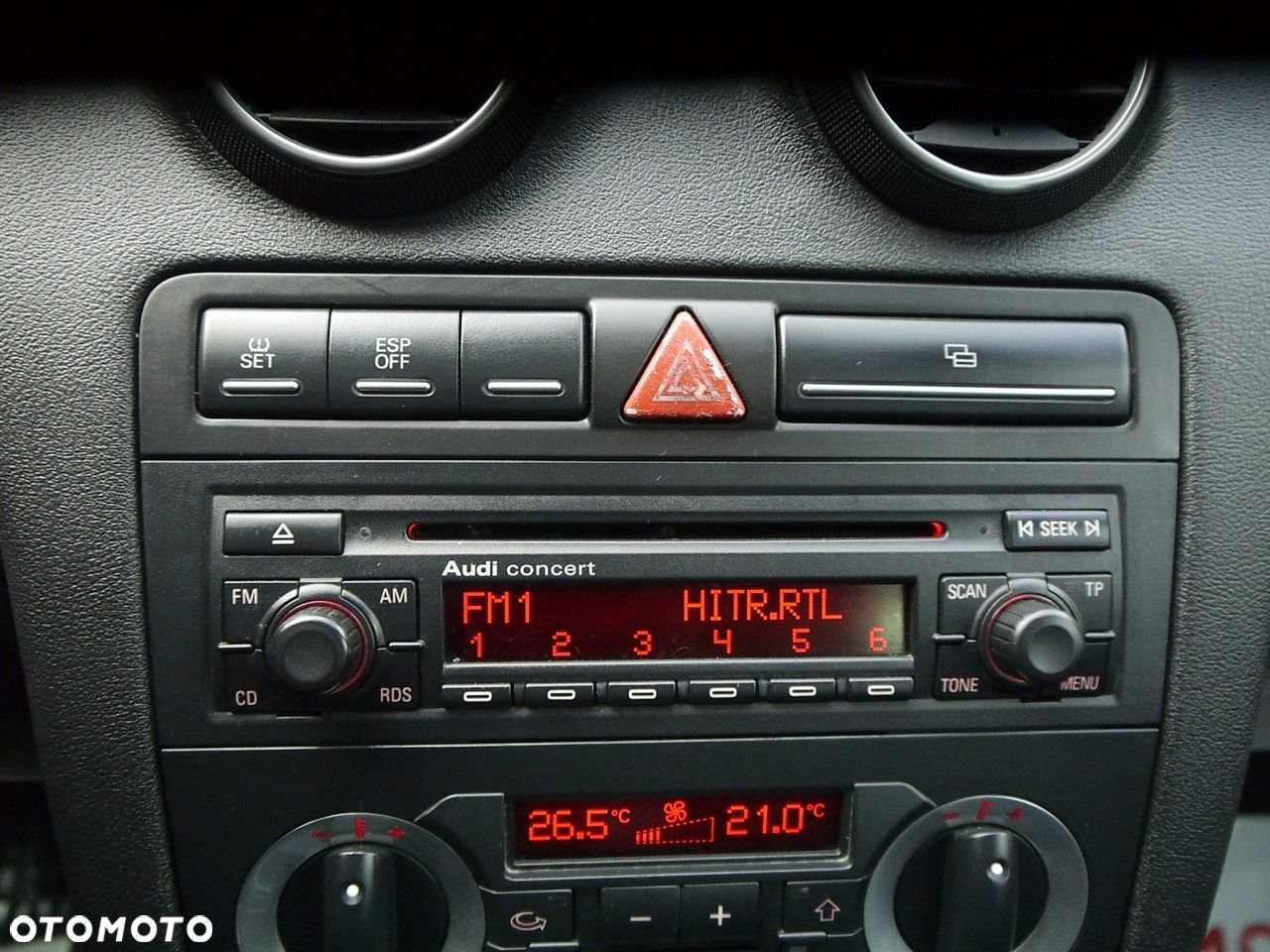 Audi A3 1.6 Attraction - 28