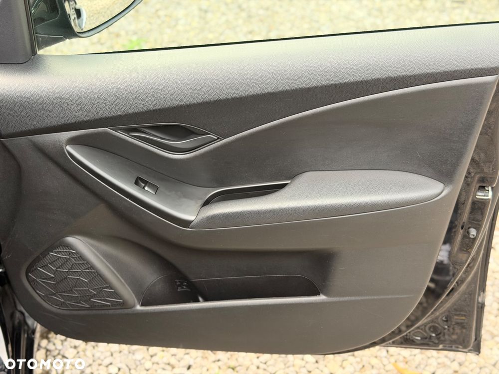 Hyundai ix20 1.4 Comfort - 24