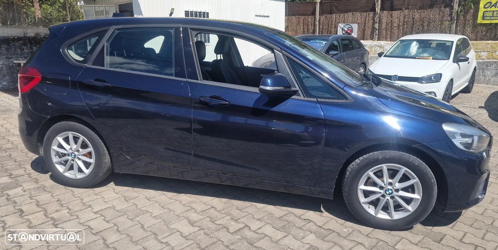 BMW 216 Active Tourer d Line Luxury - 4
