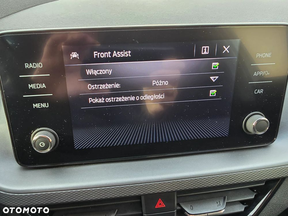 Skoda Kamiq 1.0 TSI Ambition DSG - 25