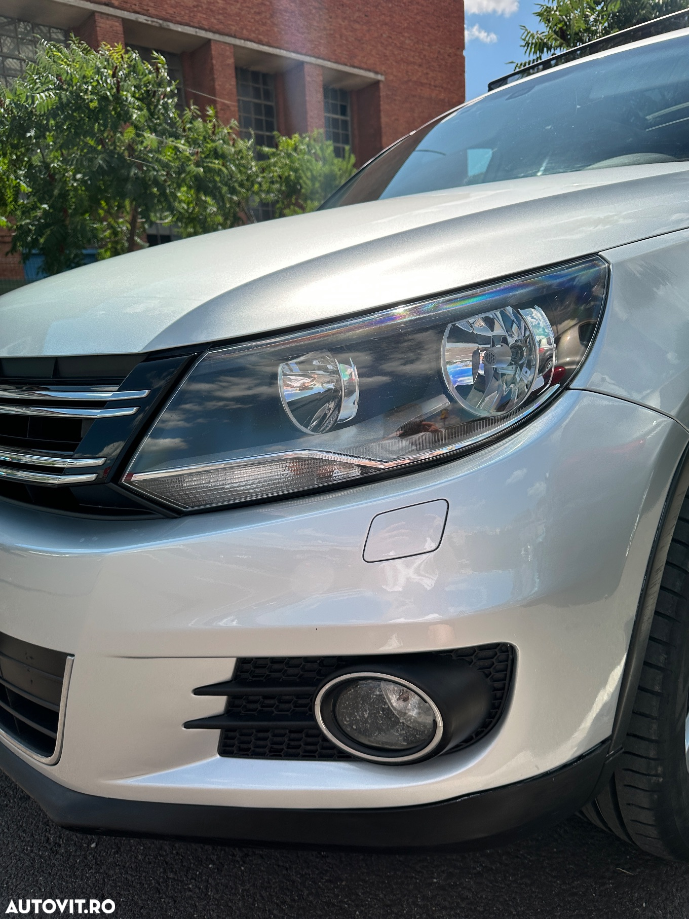 Volkswagen Tiguan 2.0 TDI 4Motion DSG Sport & Style - 26