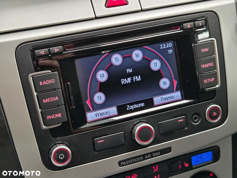 Volkswagen Passat Variant 2.0 TDI BlueMotion Technology DPF Comfortline - 40